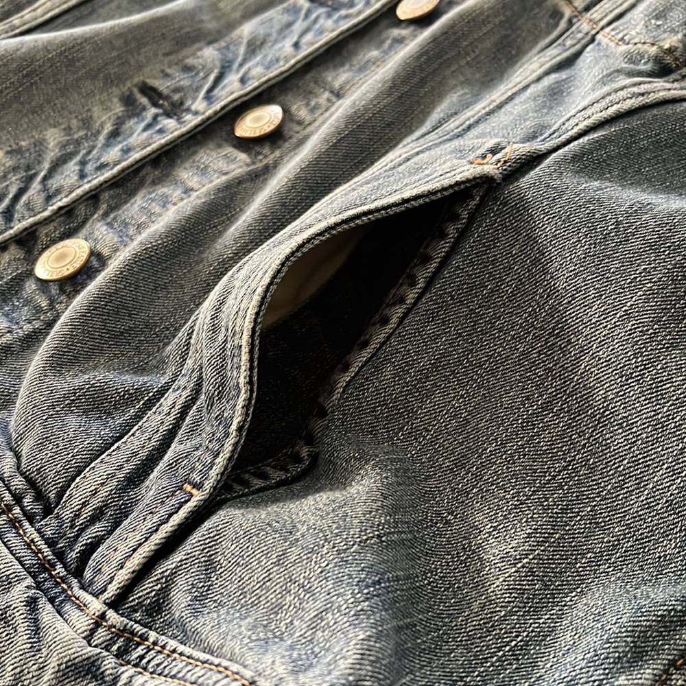 American Eagle Vintage Denim Jacket | Mens Medium with inside pockets - Picture 7 of 9